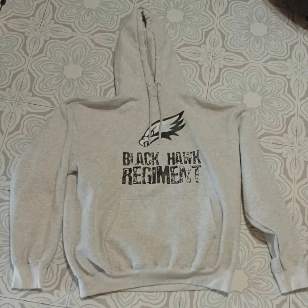 Light Gray Hood Sweater Sweatshirt Black Hawk Regiment Sz XL